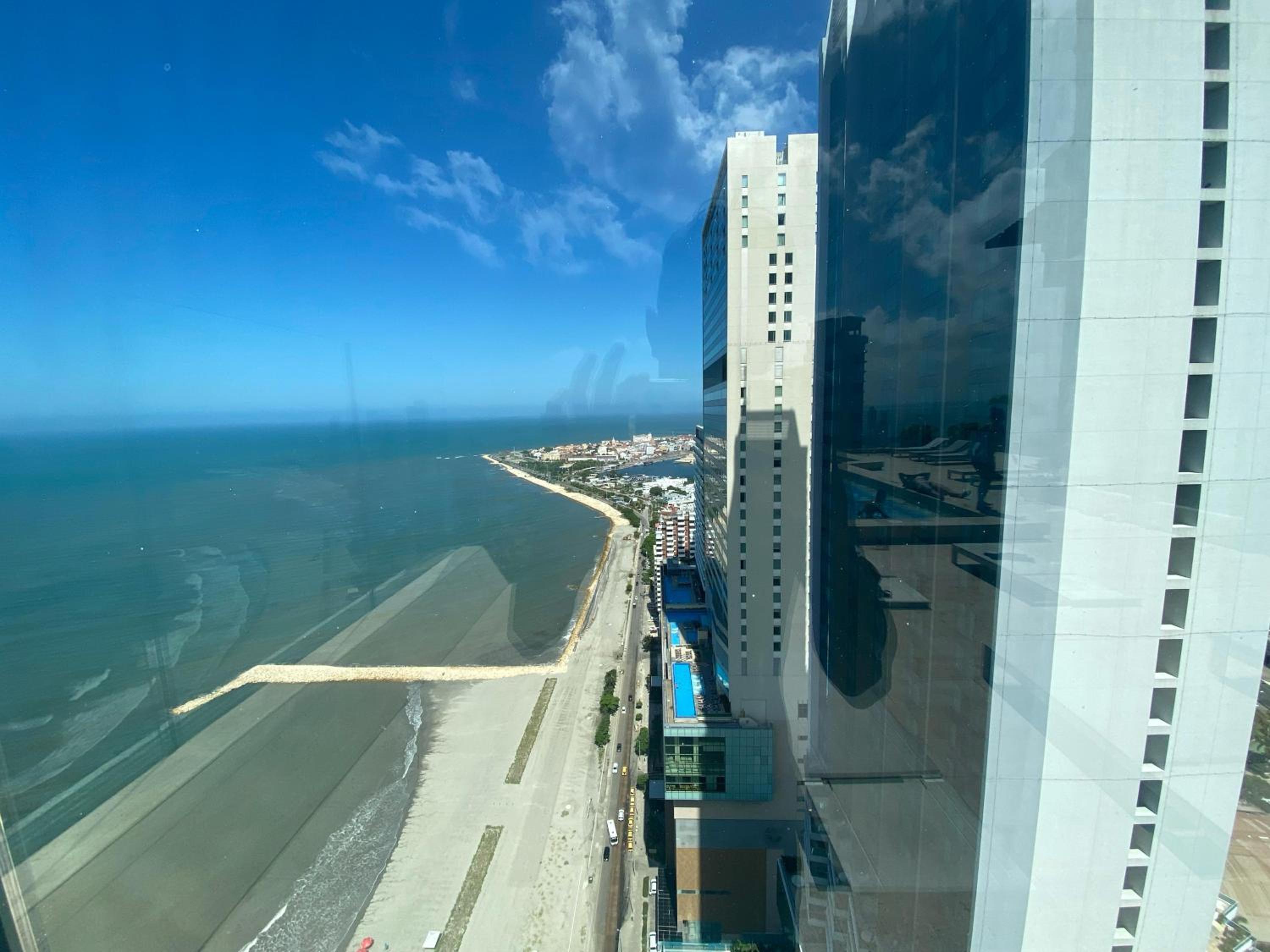 Duplex piso 34 frente al mar