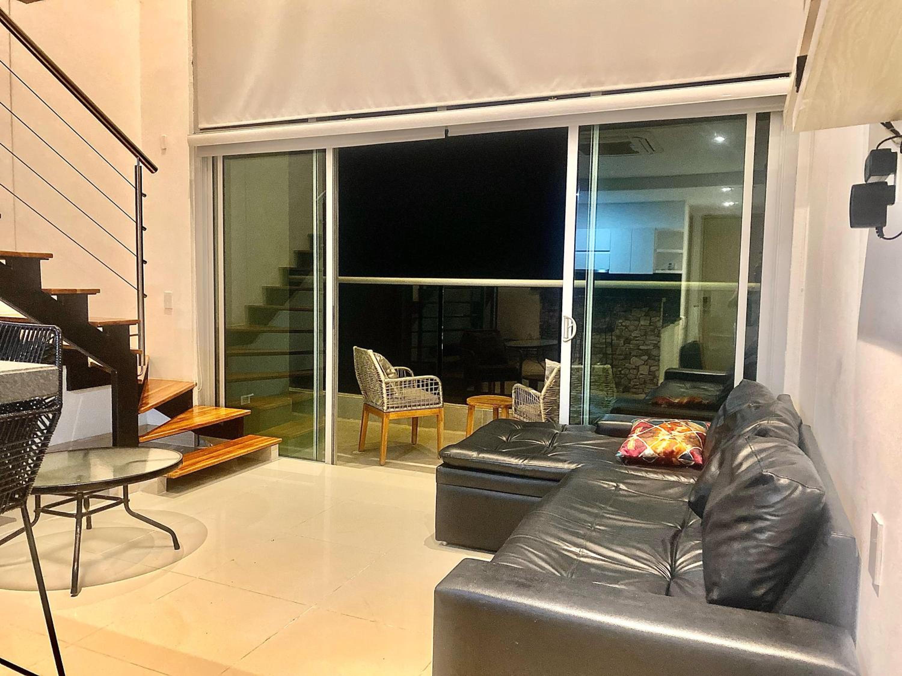 Duplex piso 34 frente al mar
