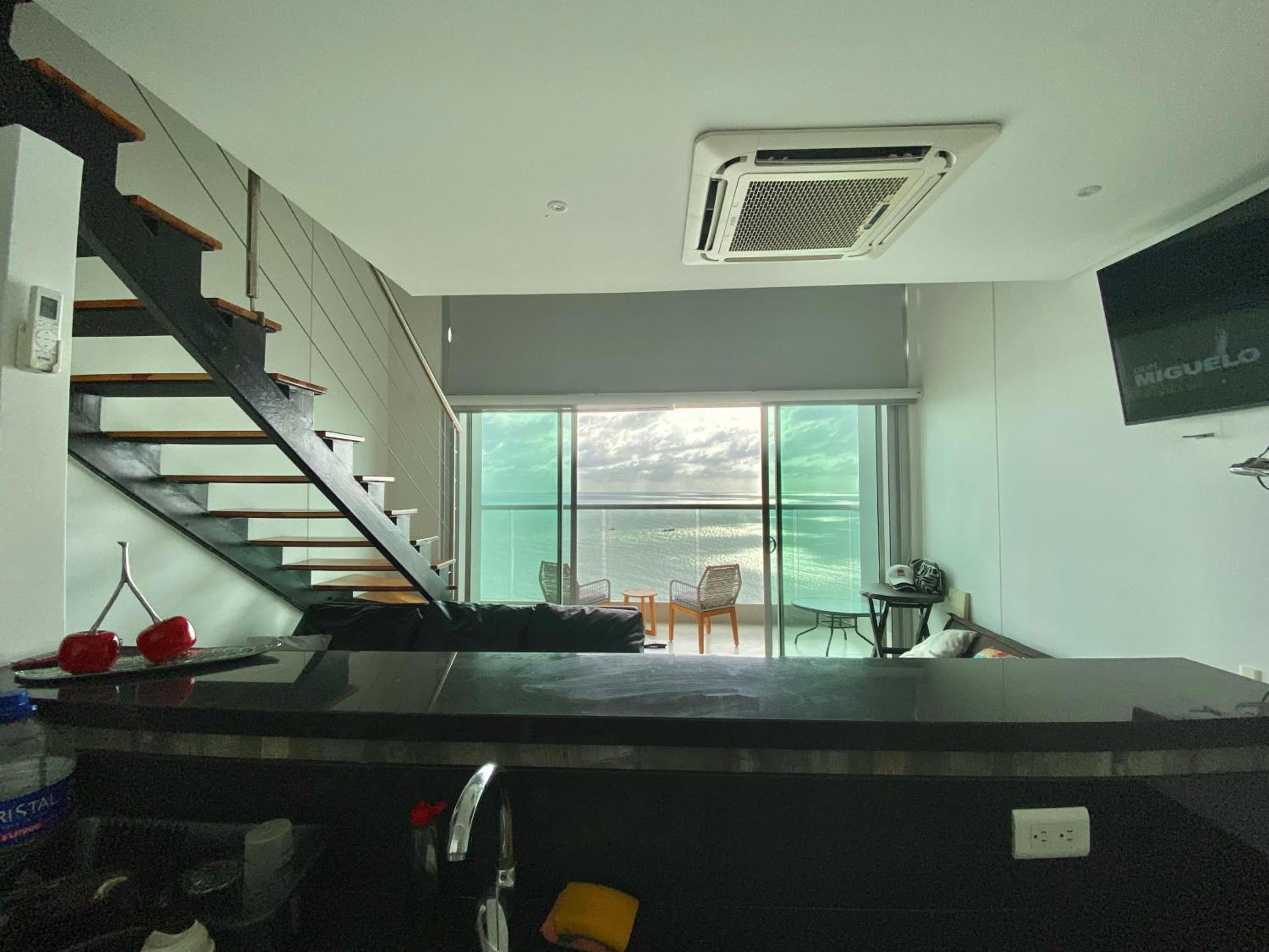 Duplex piso 34 frente al mar