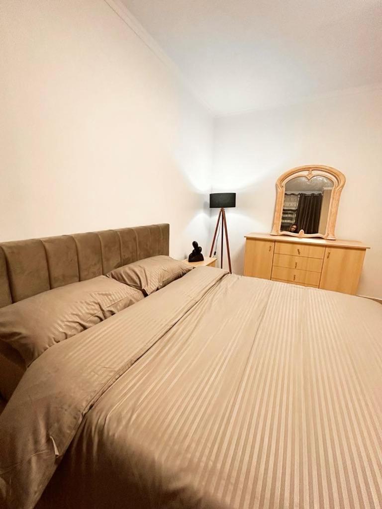 Chrigrey Holiday Apartments & Durres Beach