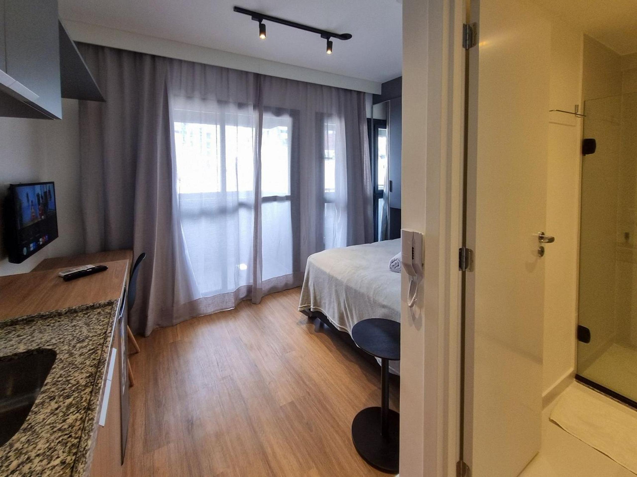 Pamplona Studios by Housi