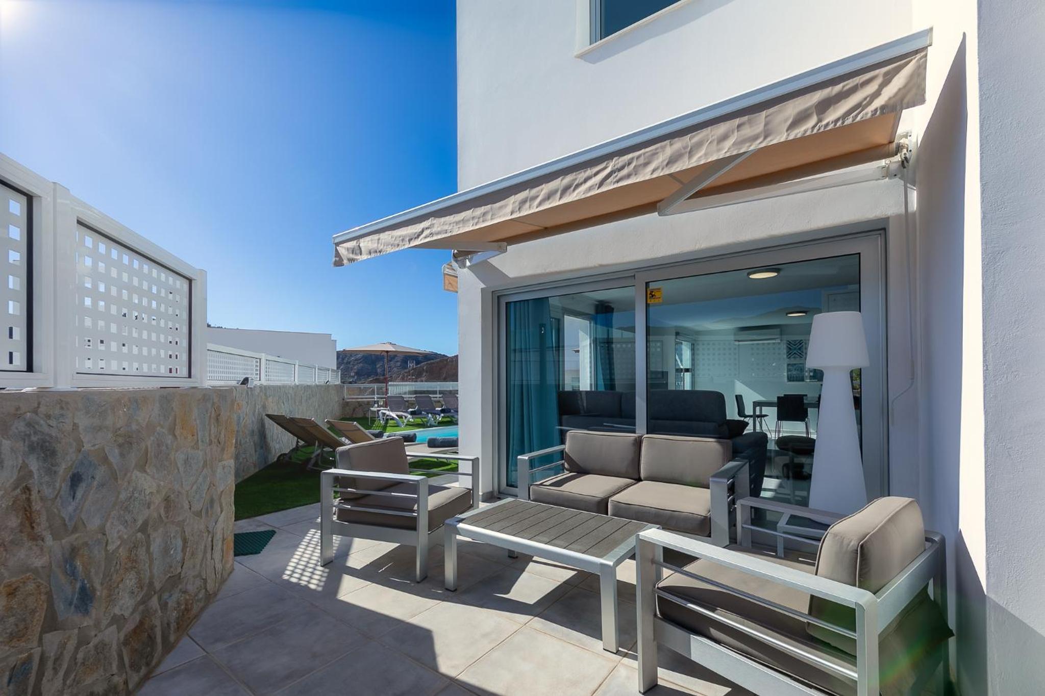 Villa Rosa-Soleada Villa Privada con Piscina Climatizada & WIFI en Tauro-Mogán