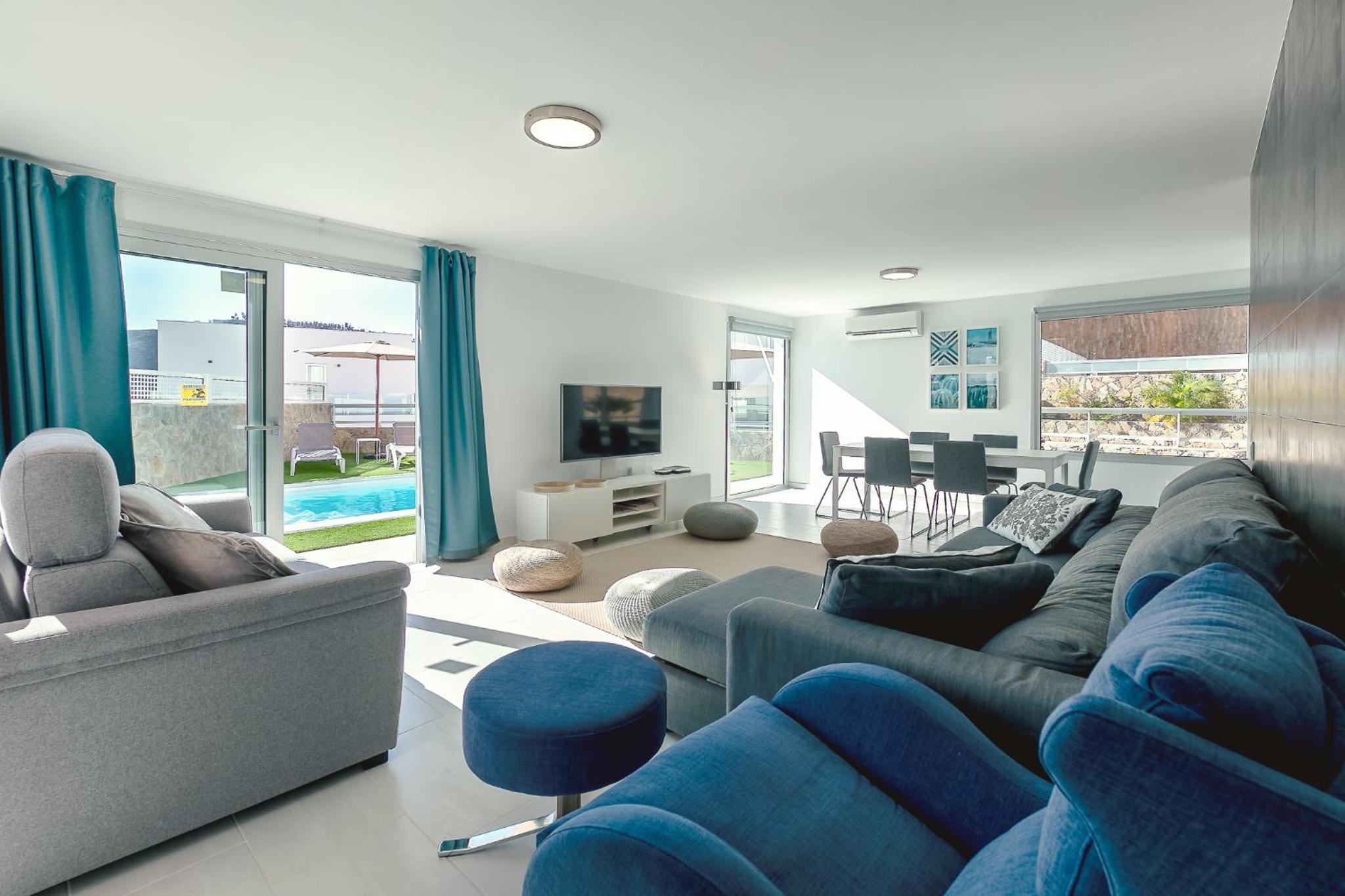 Villa Rosa-Soleada Villa Privada con Piscina Climatizada & WIFI en Tauro-Mogán
