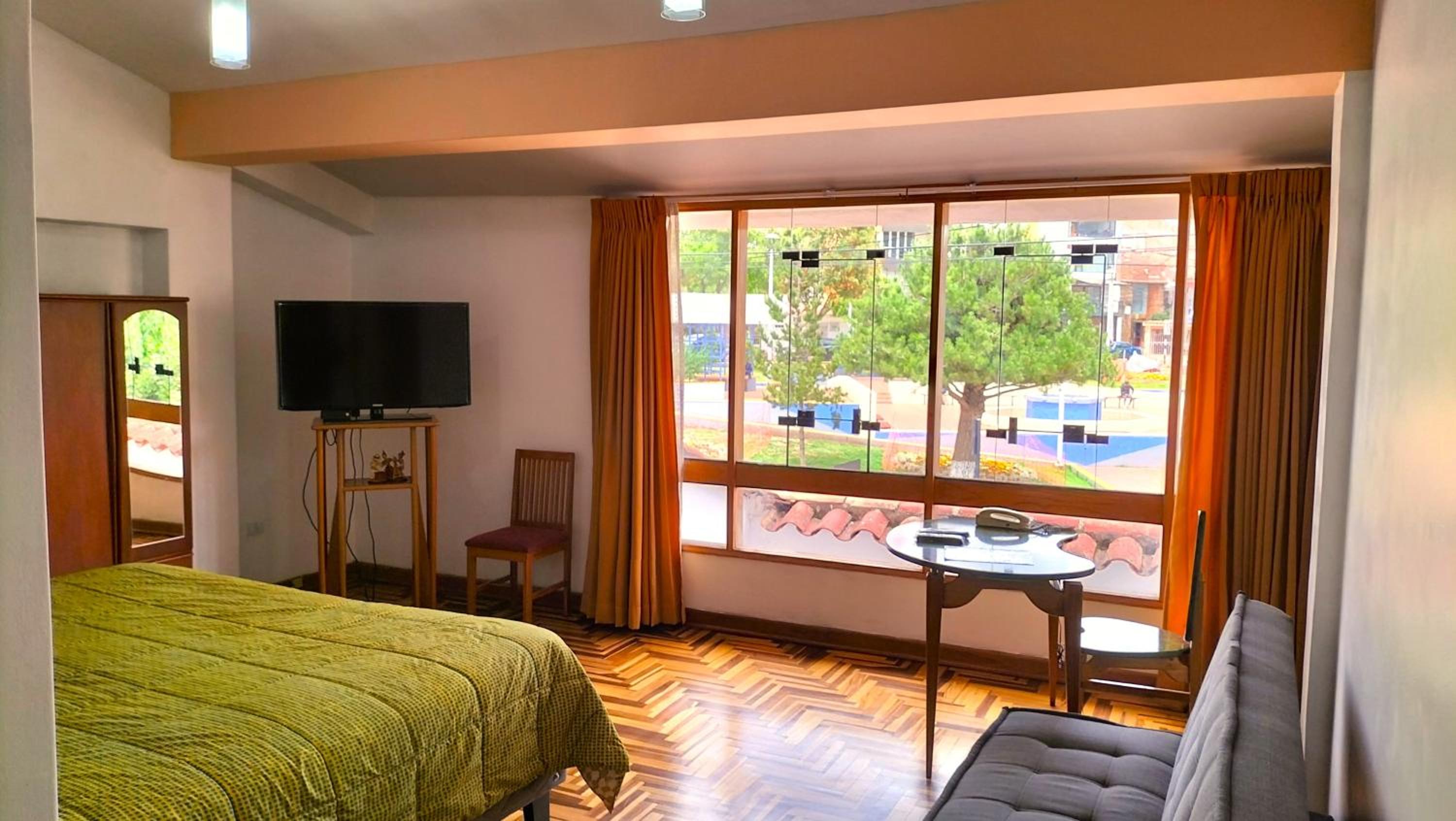 RESIDENCIAL PLAZA ESPAÑA
