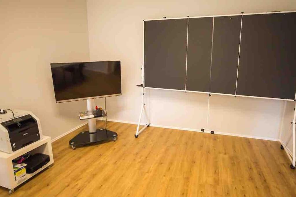 meeting & event spaces