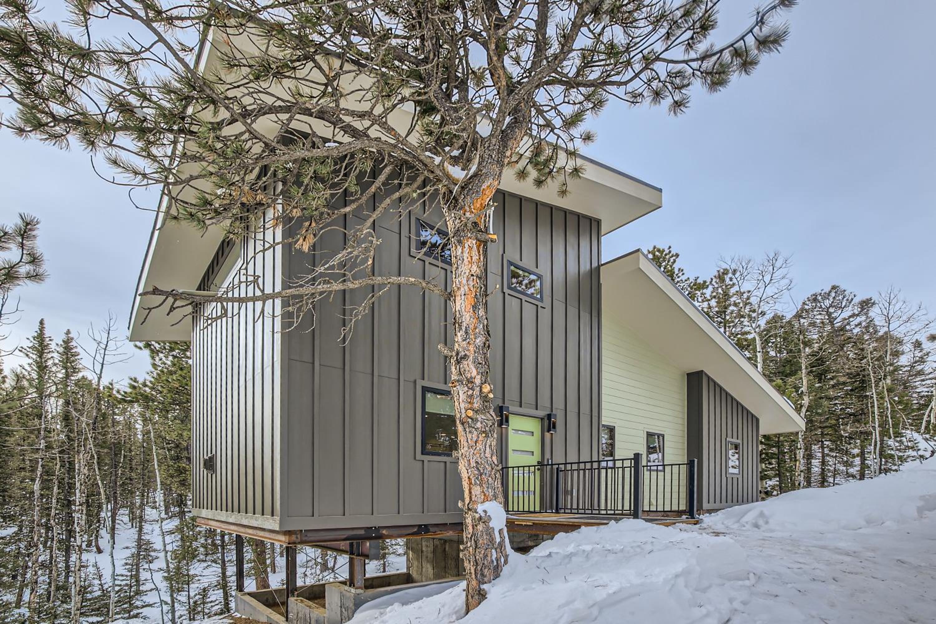 The Stilt House, Sanctuary in Colorado Mountains view 4