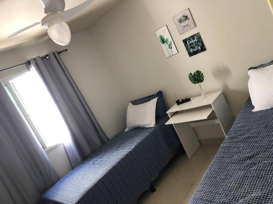 Apartamento Completo - 2 Quartos na Praia do Morro e Garagem - WiFi Fibra