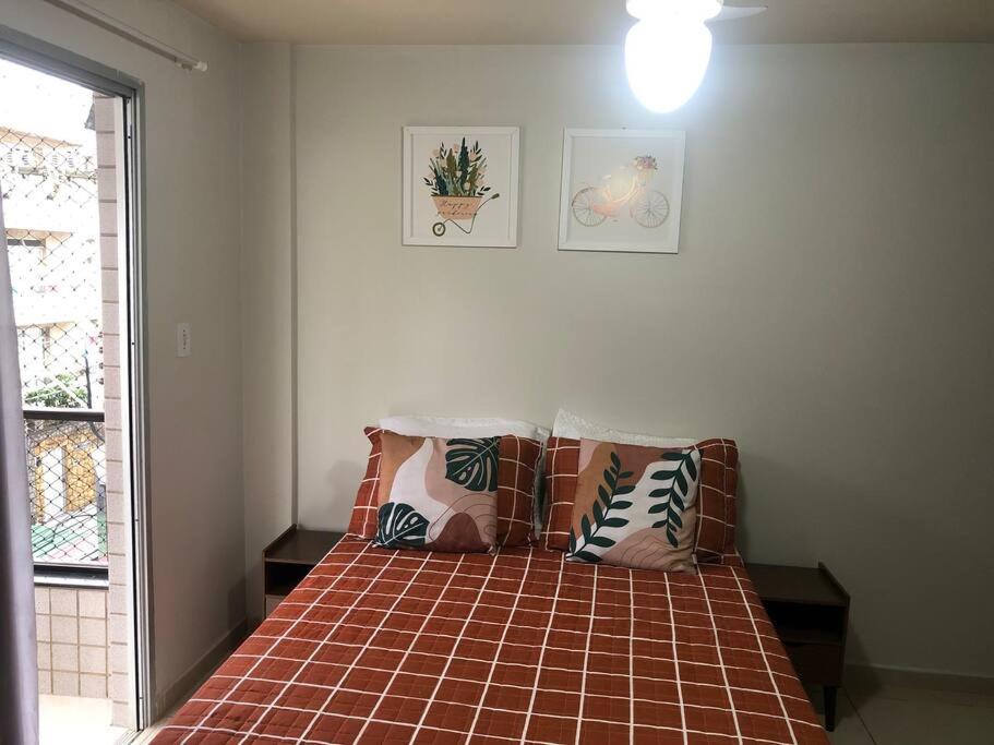 Apartamento Completo - 2 Quartos na Praia do Morro e Garagem - WiFi Fibra