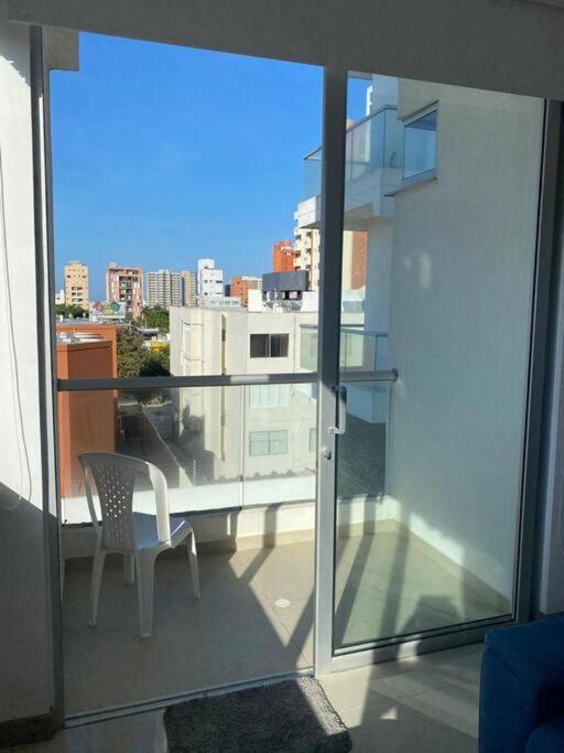 Apartaestudio Jacuzzi Centro Comercial Gimnasio ALTOPRADO