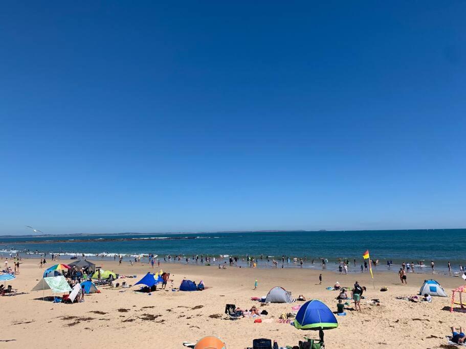 Point Leo Luxury Beach House - Point Leo
