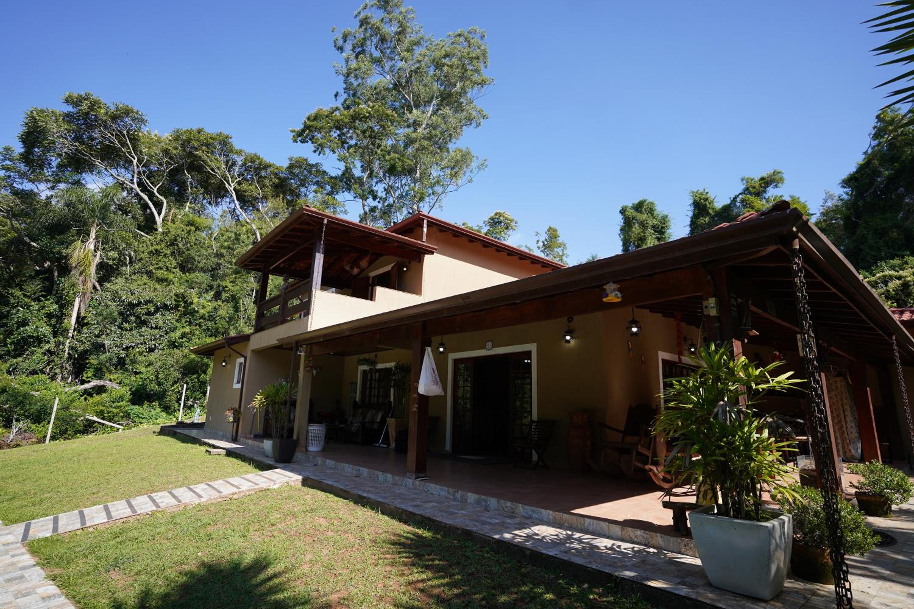 Sitio Recanto Feliz na Estrada do Vinho km 4,5 - Sao Roque