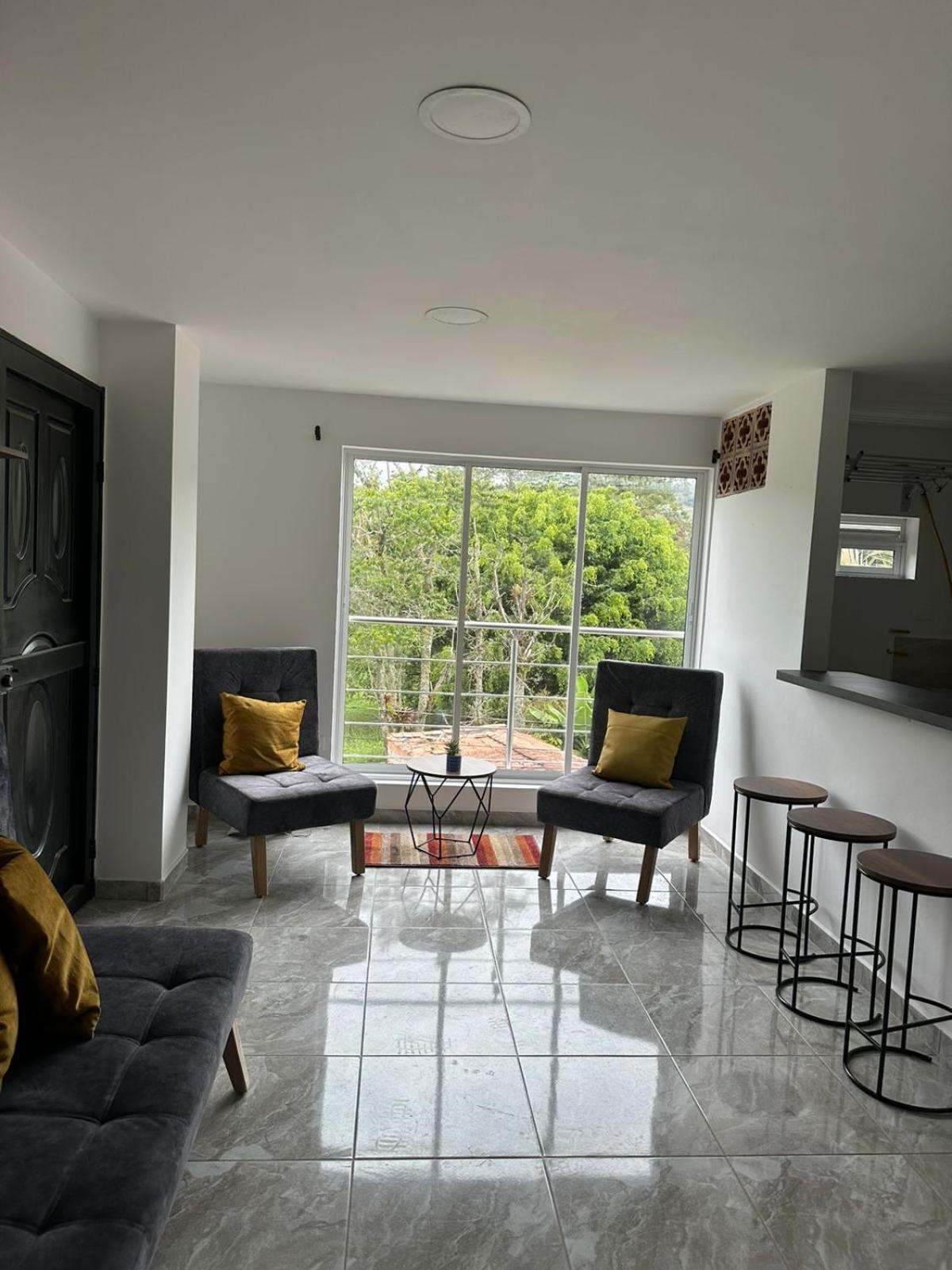 Sencillo apartamento en Guatape