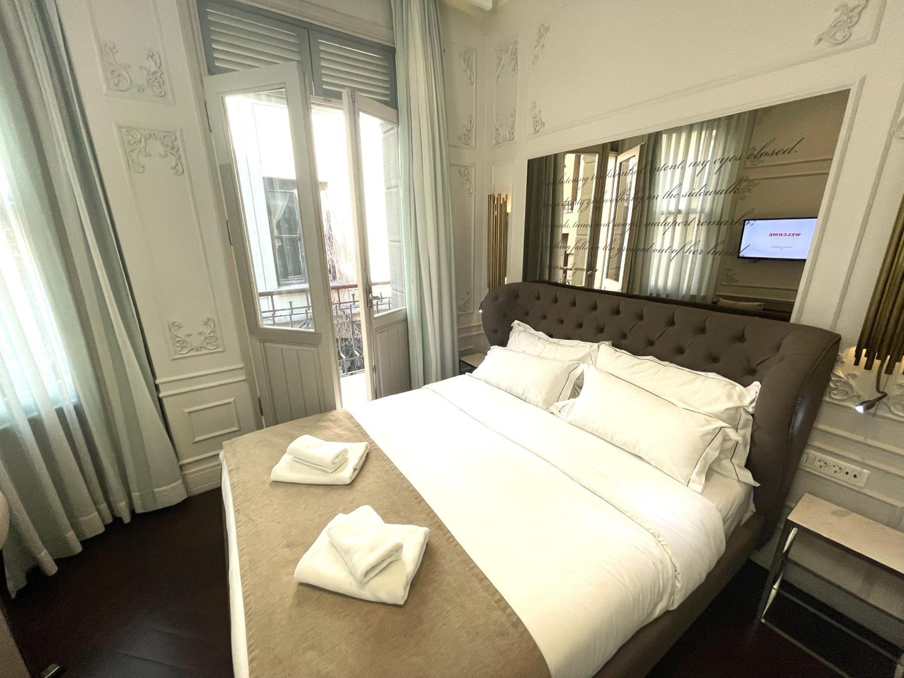 Fuga Hotel Constantinidis
