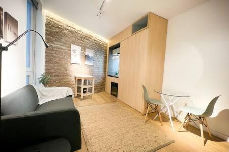 HOM l Wifi AirAcond Cafe Vida Bohemio Lastarria