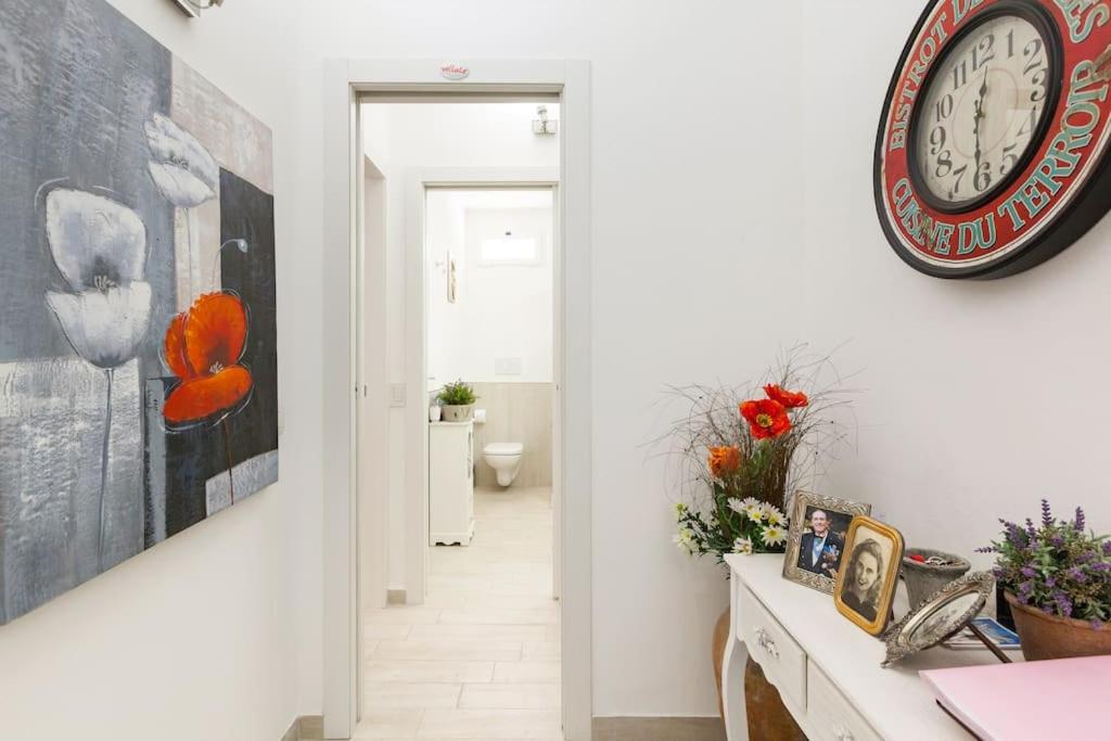 Elegant Triplex Townhouse with Luxe Terrace