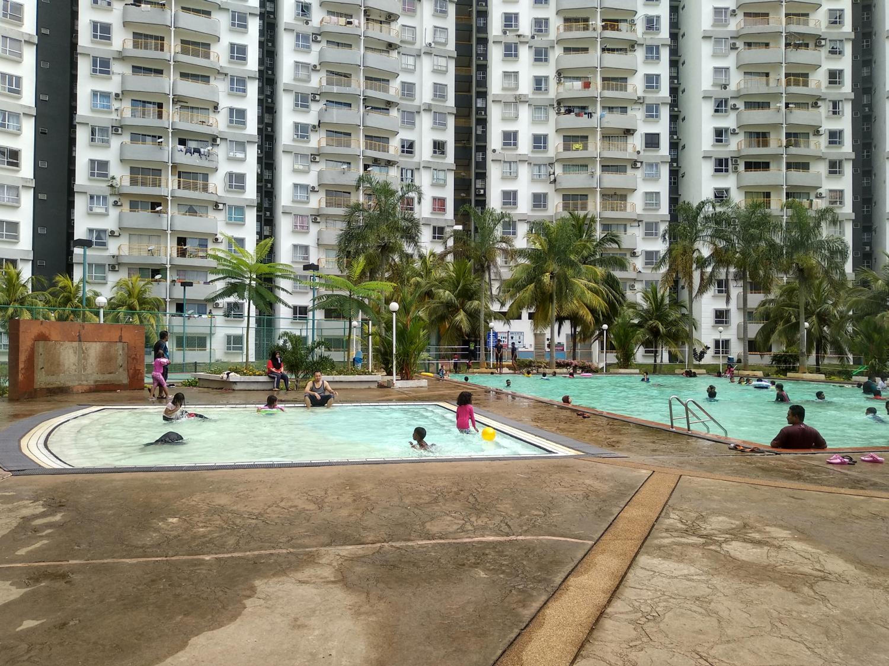 Bay View Condominium photo 7