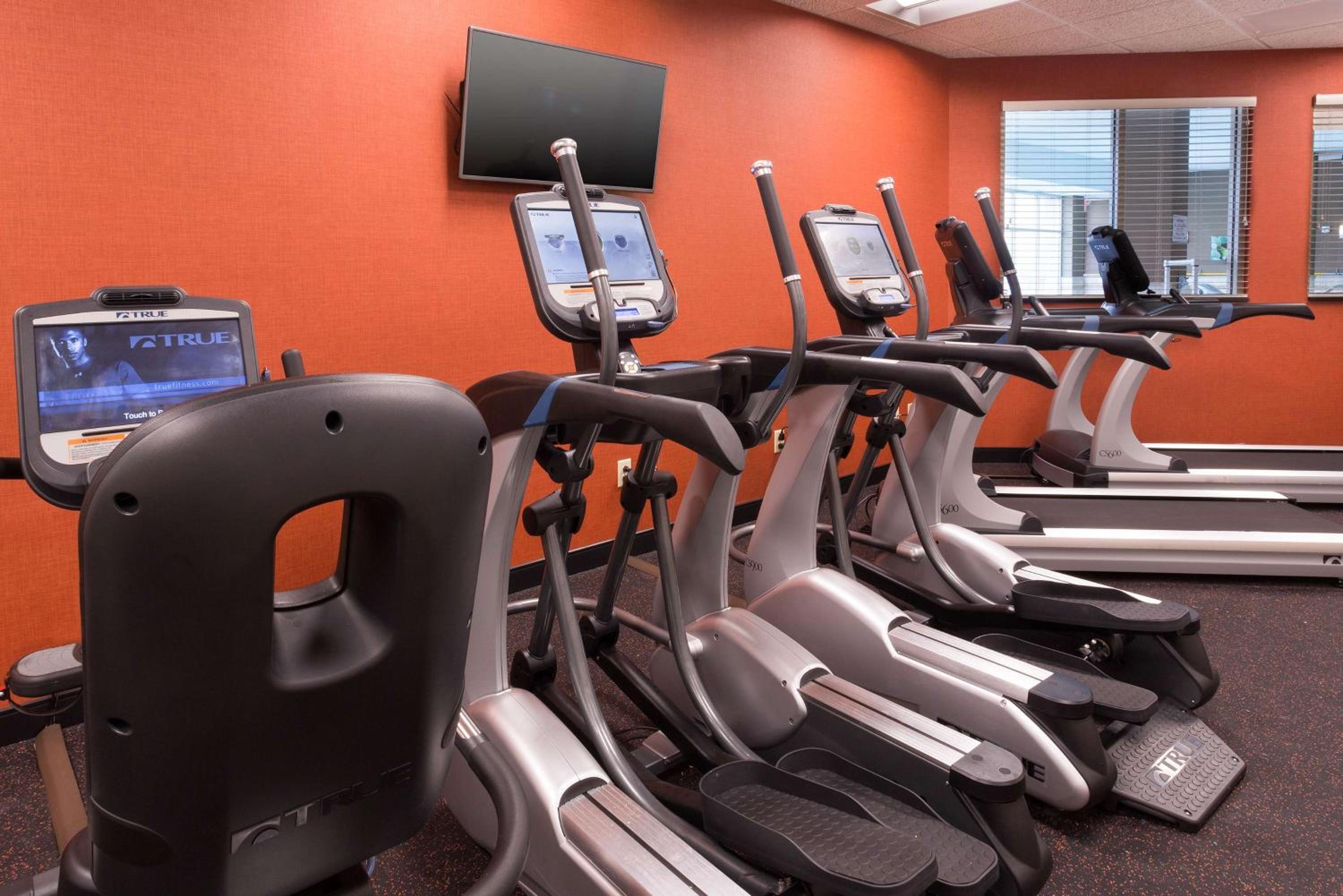 Mount Vernon Vacations - Drury Plaza Hotel Mt Vernon - Property Image 20