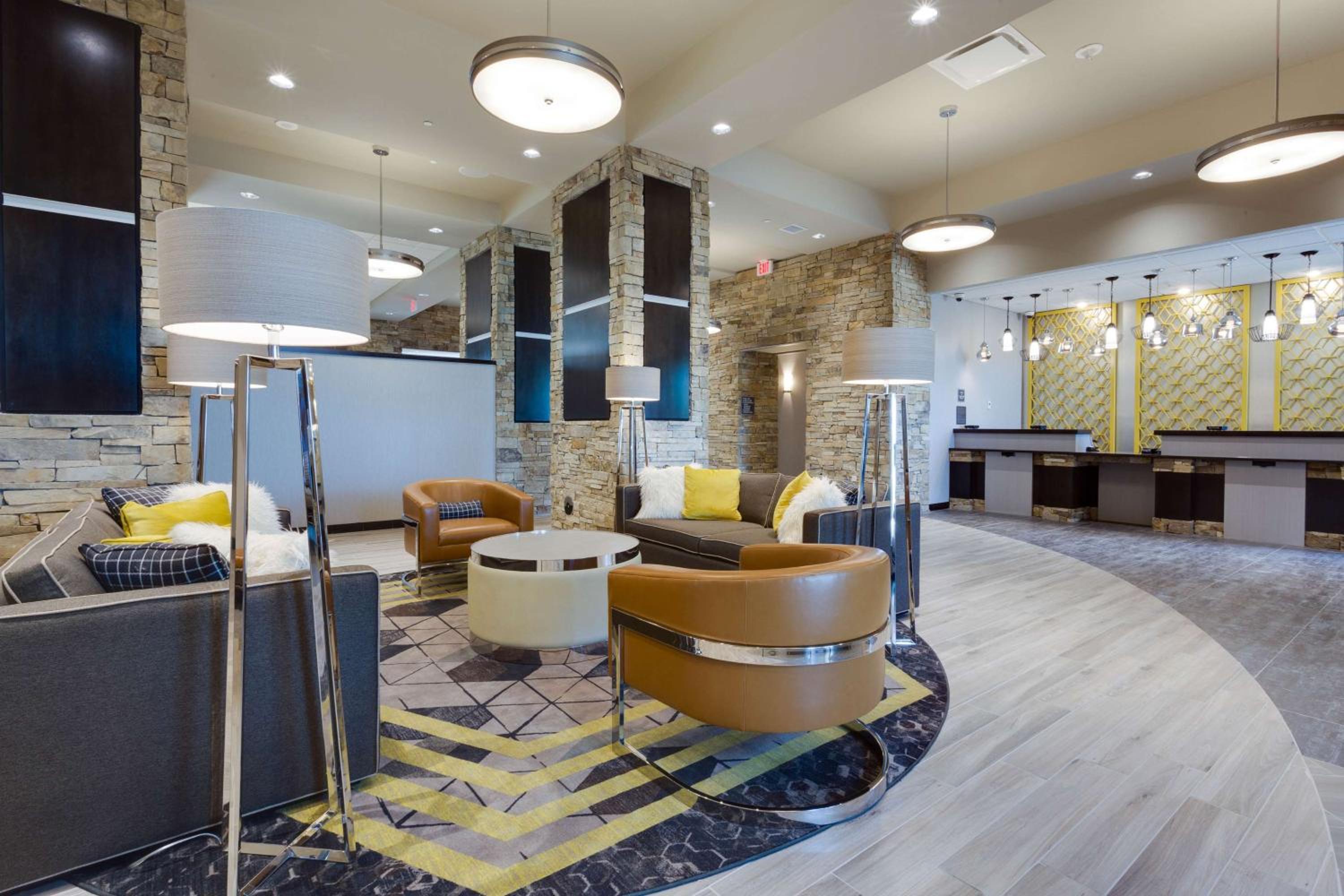 Cape Girardeau Vacations - Drury Plaza Hotel Cape Girardeau Conference Center - Property Image 3