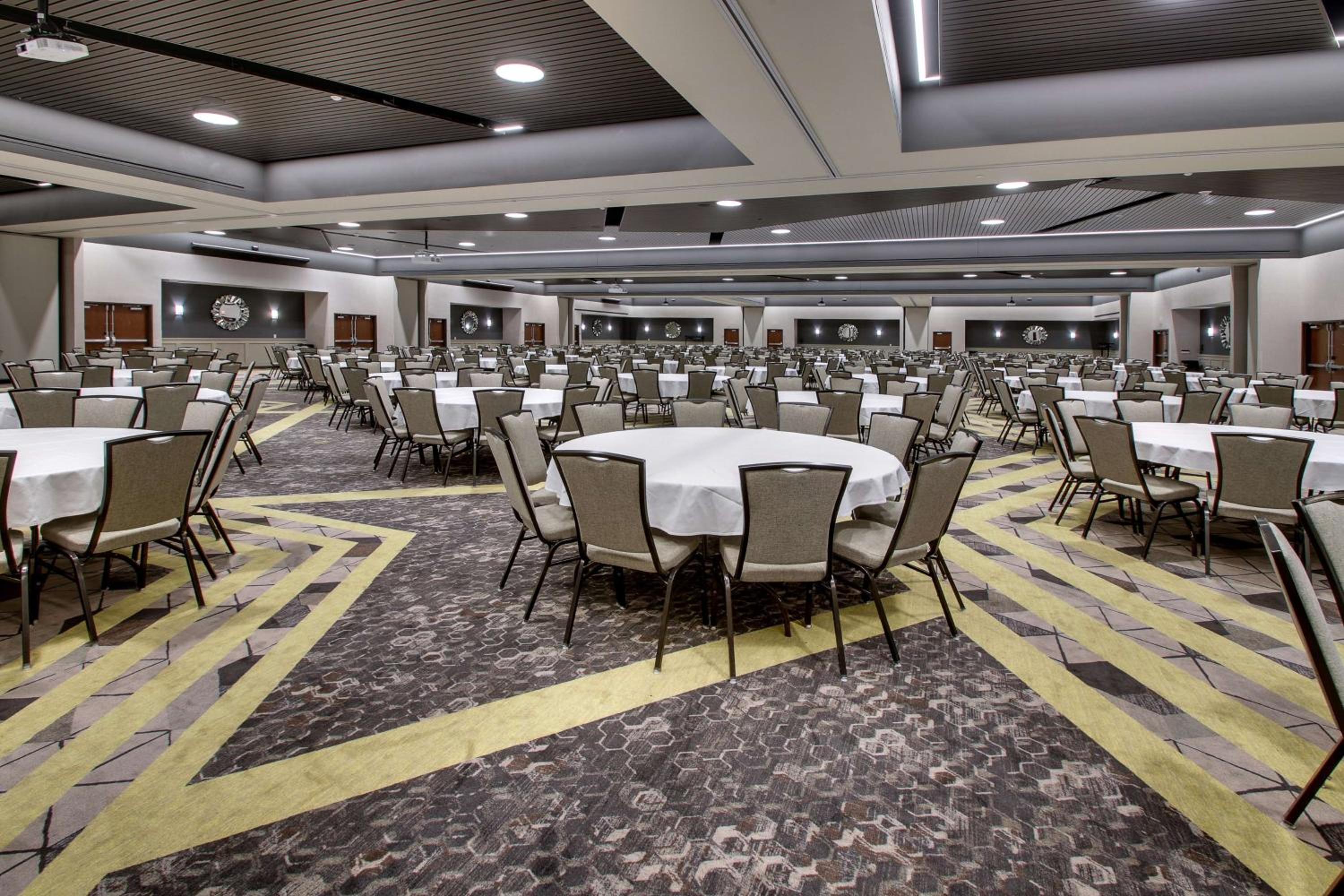 Cape Girardeau Vacations - Drury Plaza Hotel Cape Girardeau Conference Center - Property Image 12