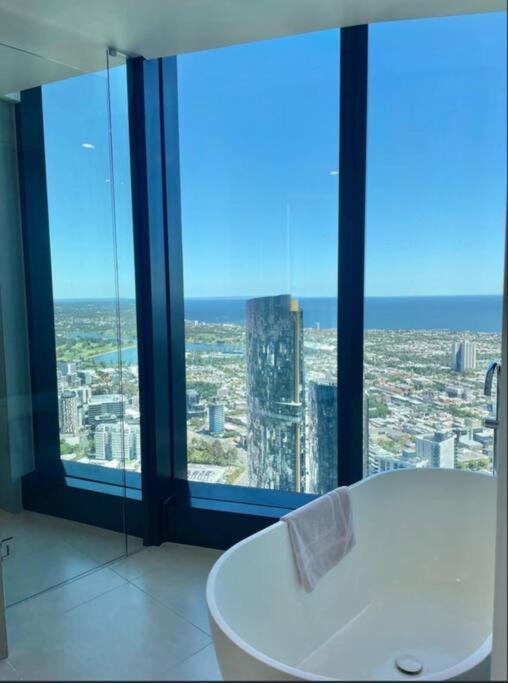 Sky High Luxury, Panoramic Views