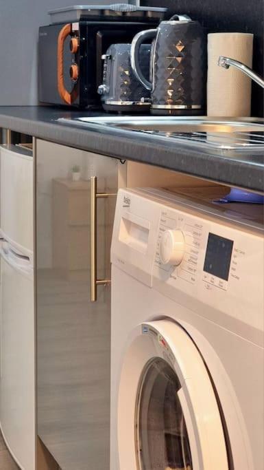 Brand new collection of studios close to Tube Station