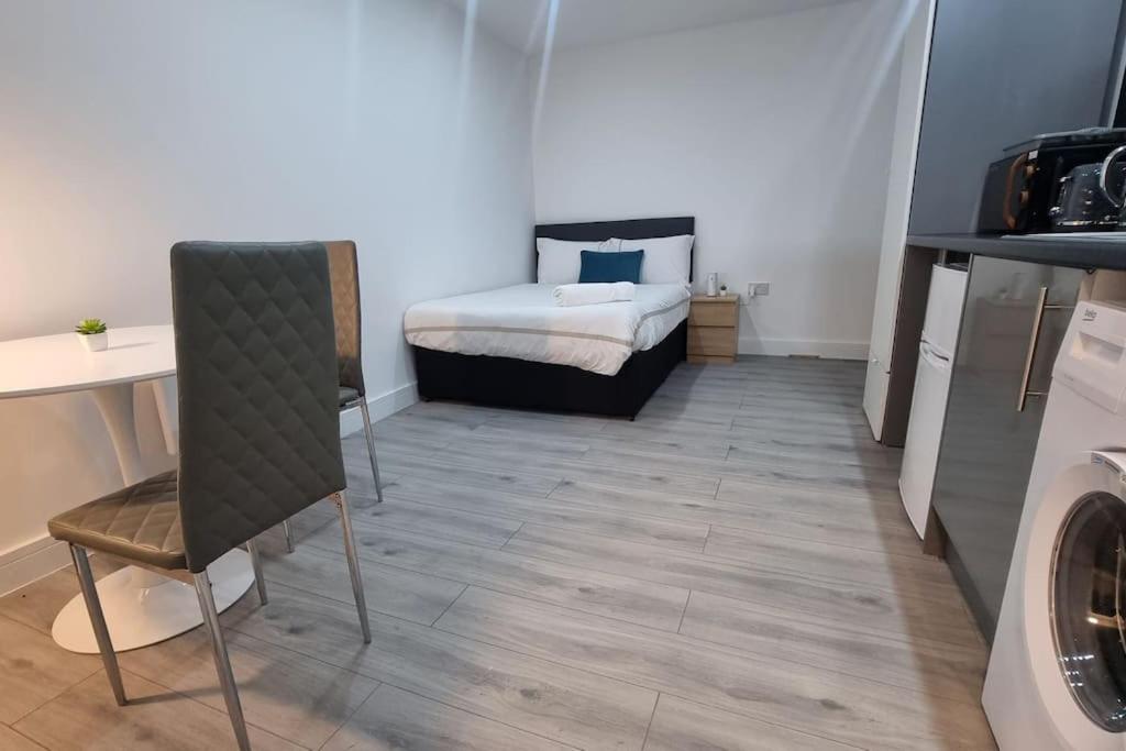 Brand new collection of studios close to Tube Station