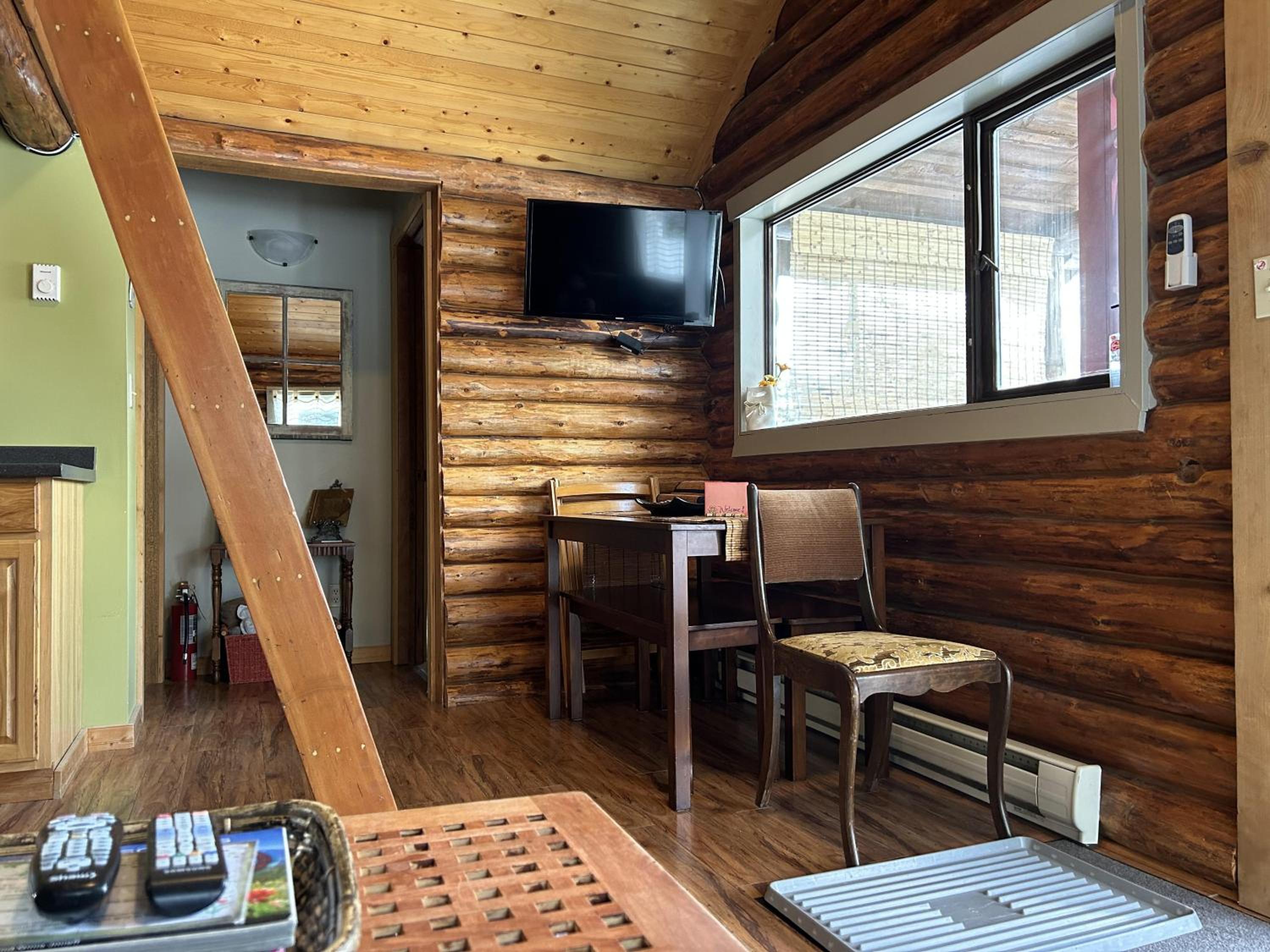 Morning Star Cabin