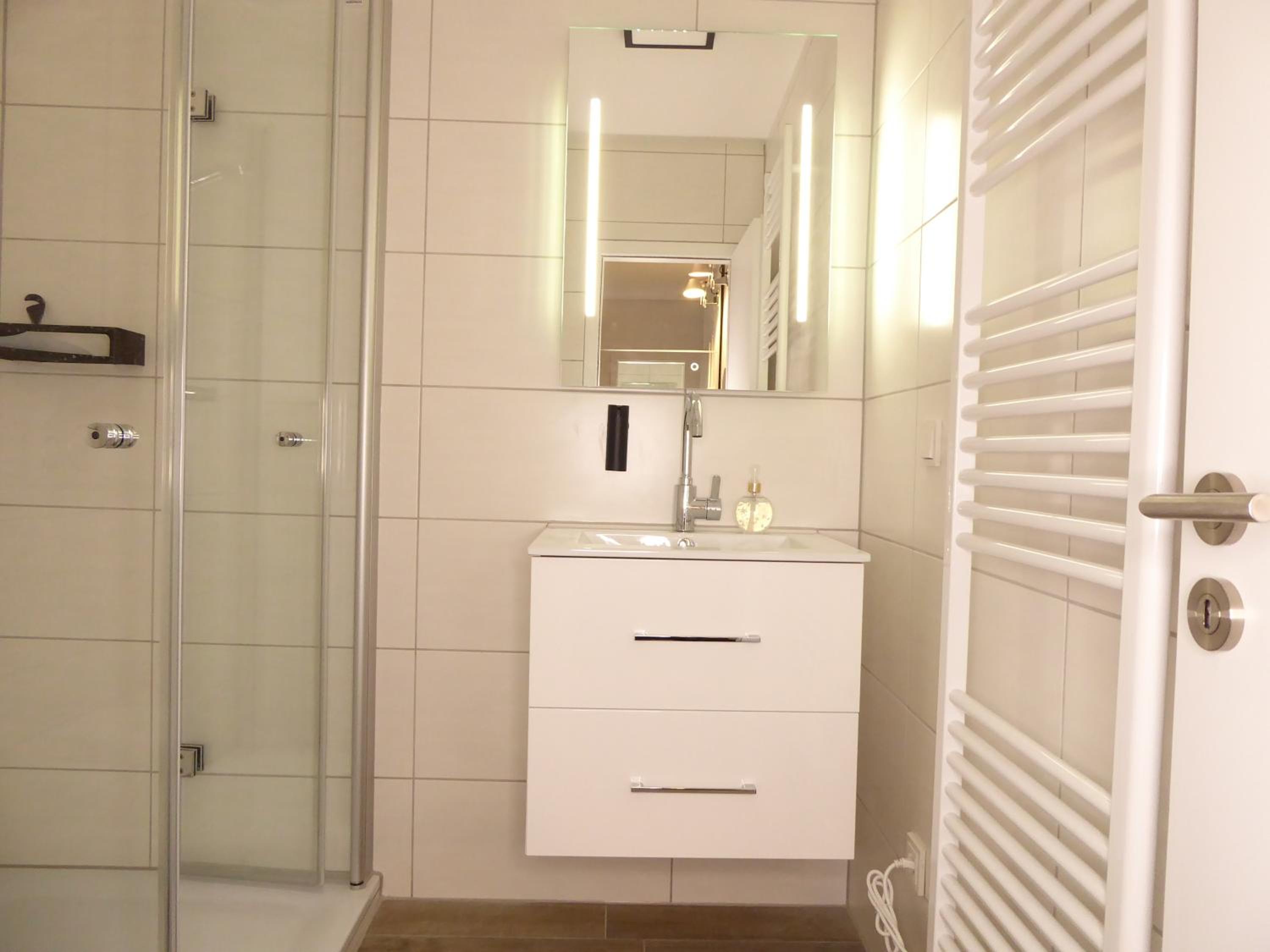 Sunshine Winterberg Ferienwohnung Pool Sauna Terrasse Wifi