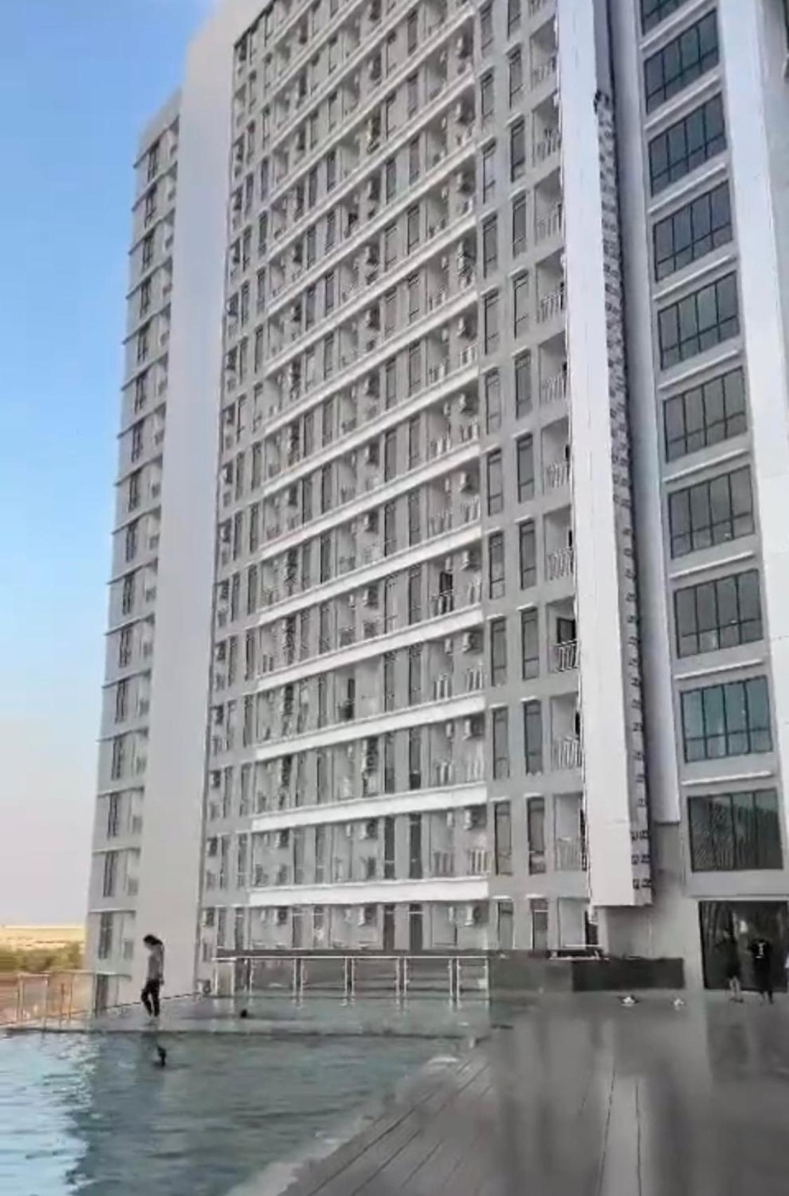Delft Apartment - Sea View Studio Flat at Losari Beach view 3