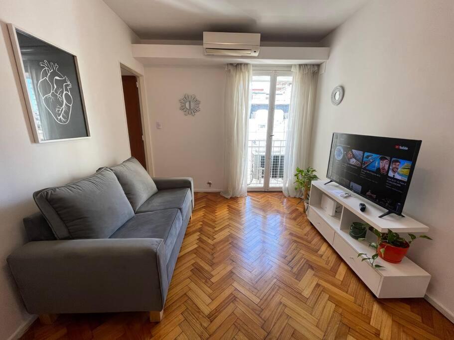 Ayres- Elegante y calido departamento en Palermo- Charcas3