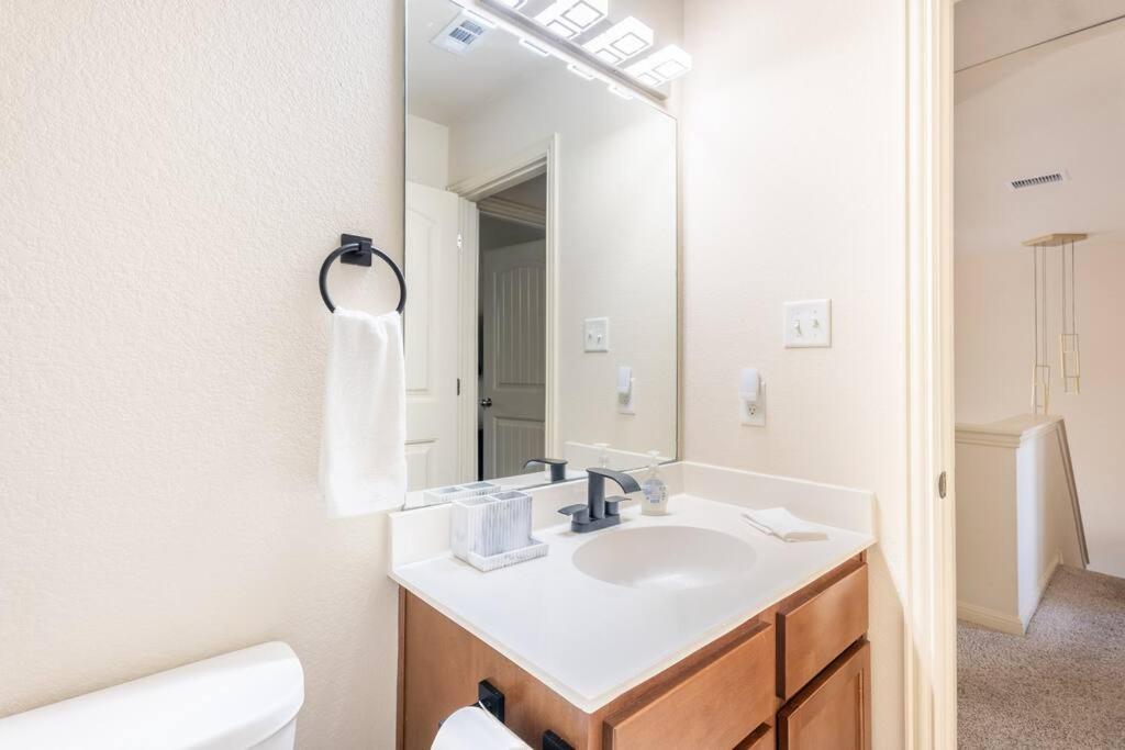 Tranquil Townhome -3BR Townhome view 5