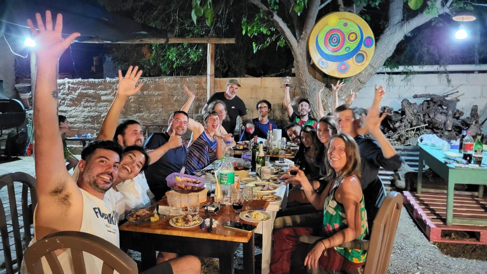 Huaka Hostel and Guest house