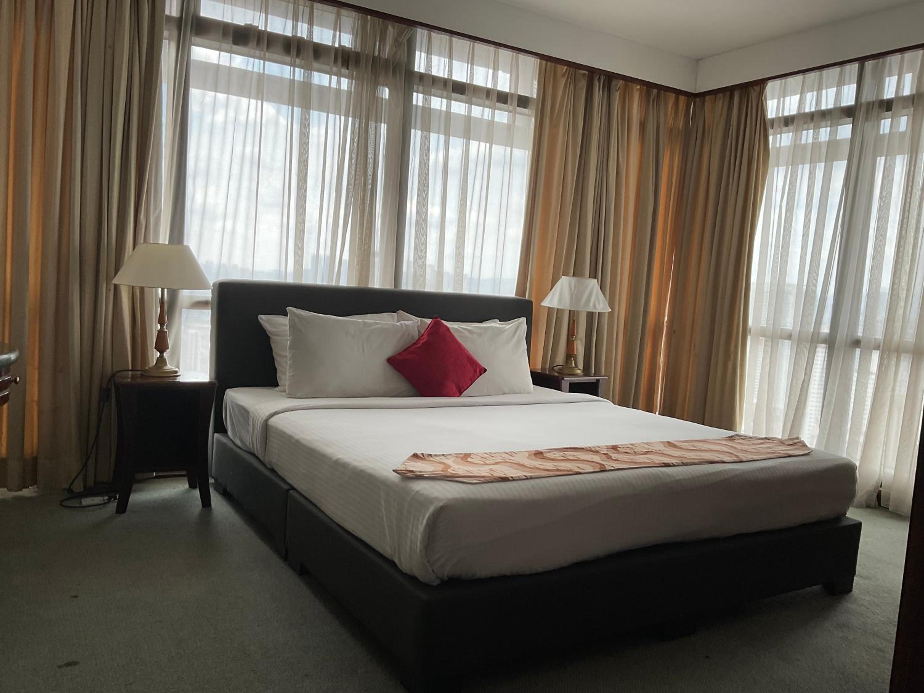 Regal Service Suite at Times Square, Kuala Lumpur
