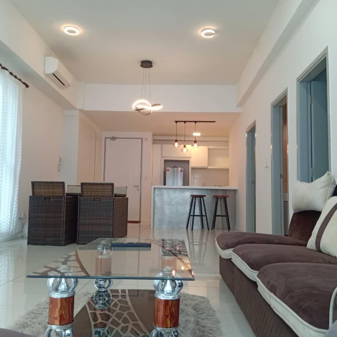Sutera avenue corner lot homestay photo 1