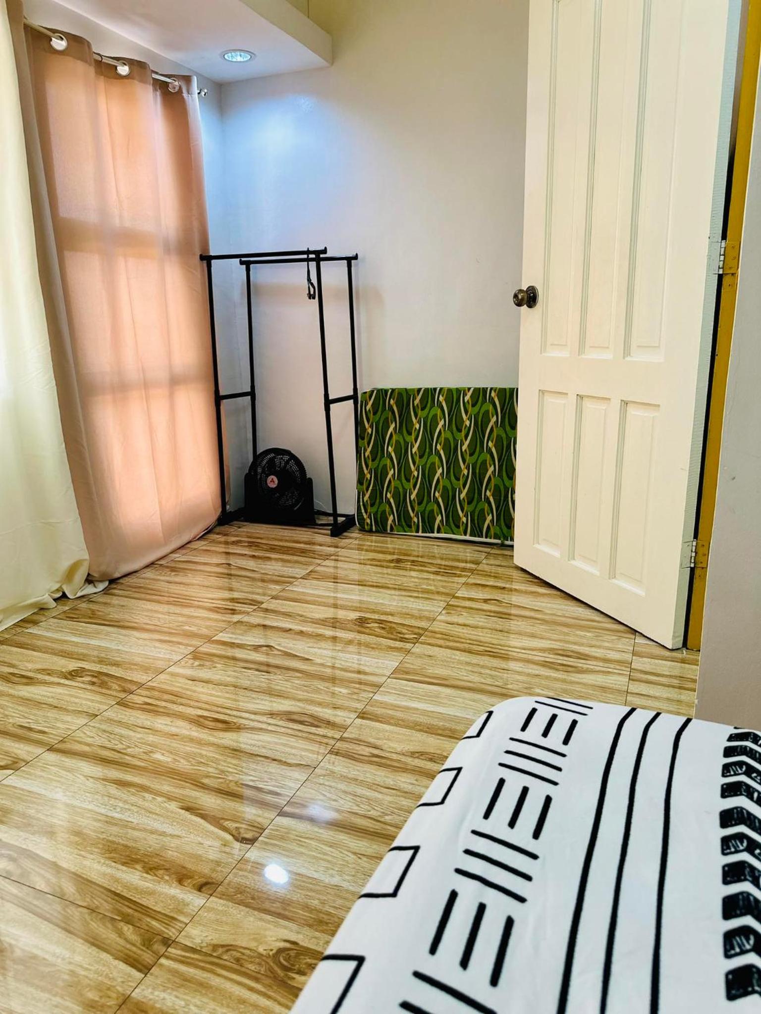 La Maison - Homestay near Clark Airport view 3