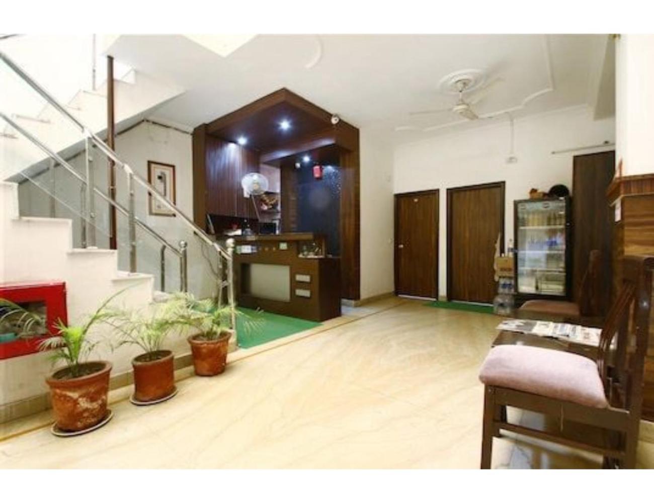 Hotel Shelton, Chandigarh