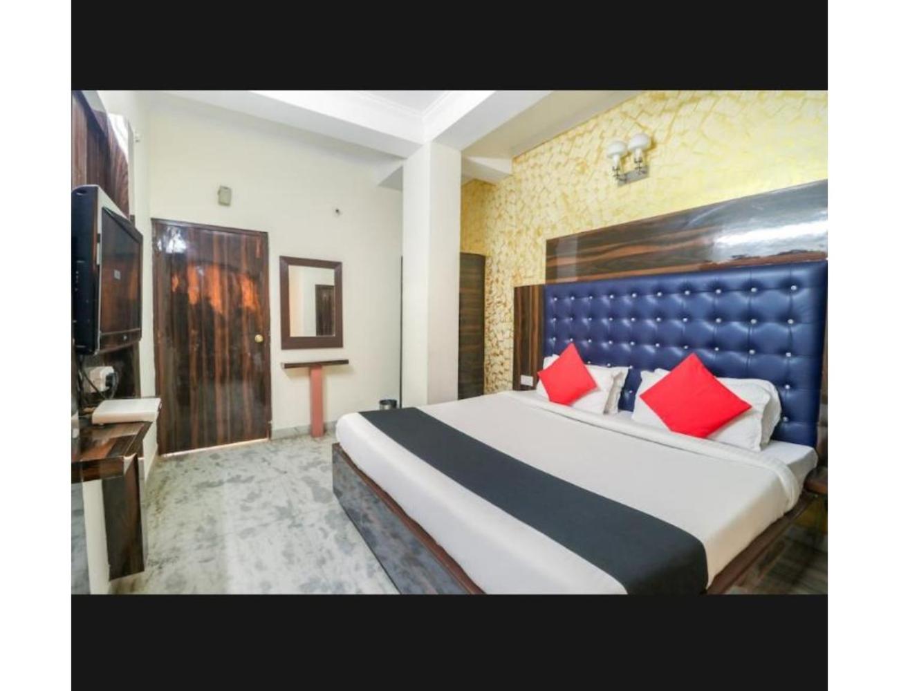 Hotel Shelton, Chandigarh