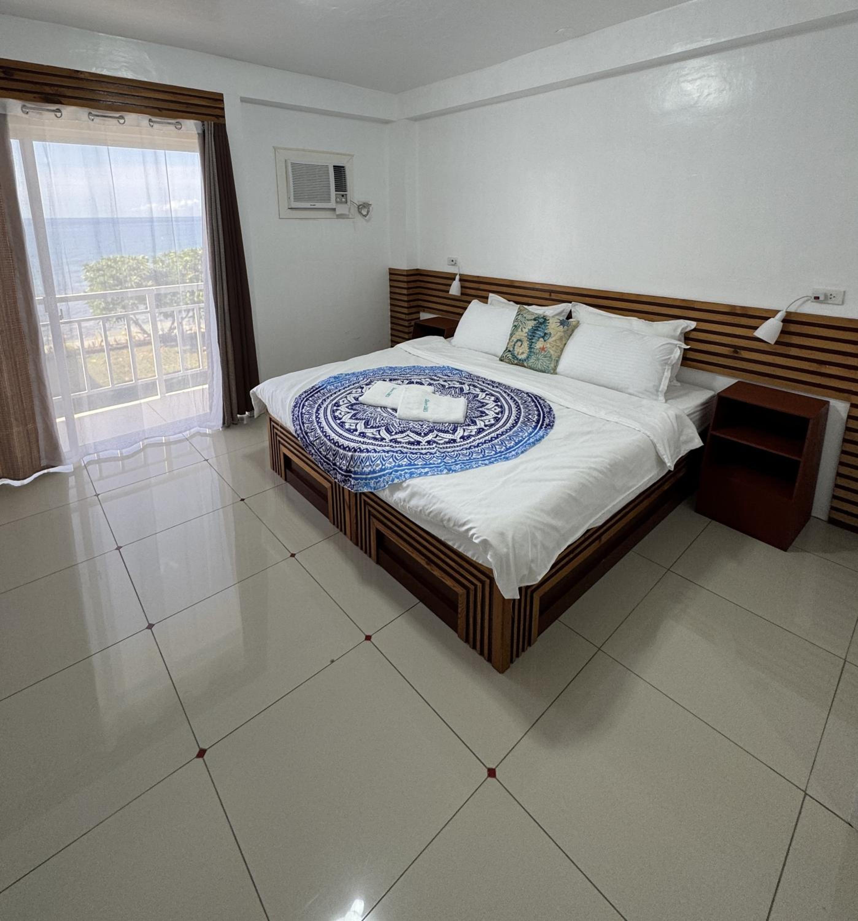 Dapdap ShoreLINES Beach House