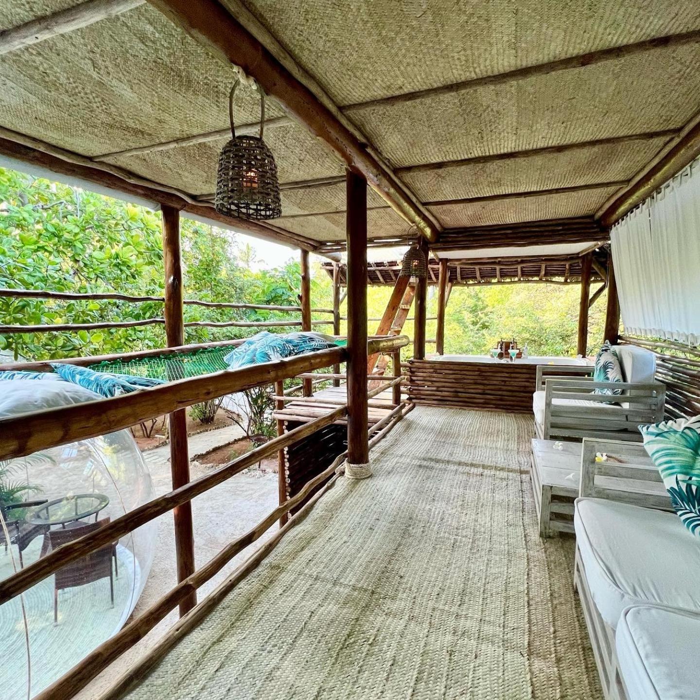 Rock and Sea Resort