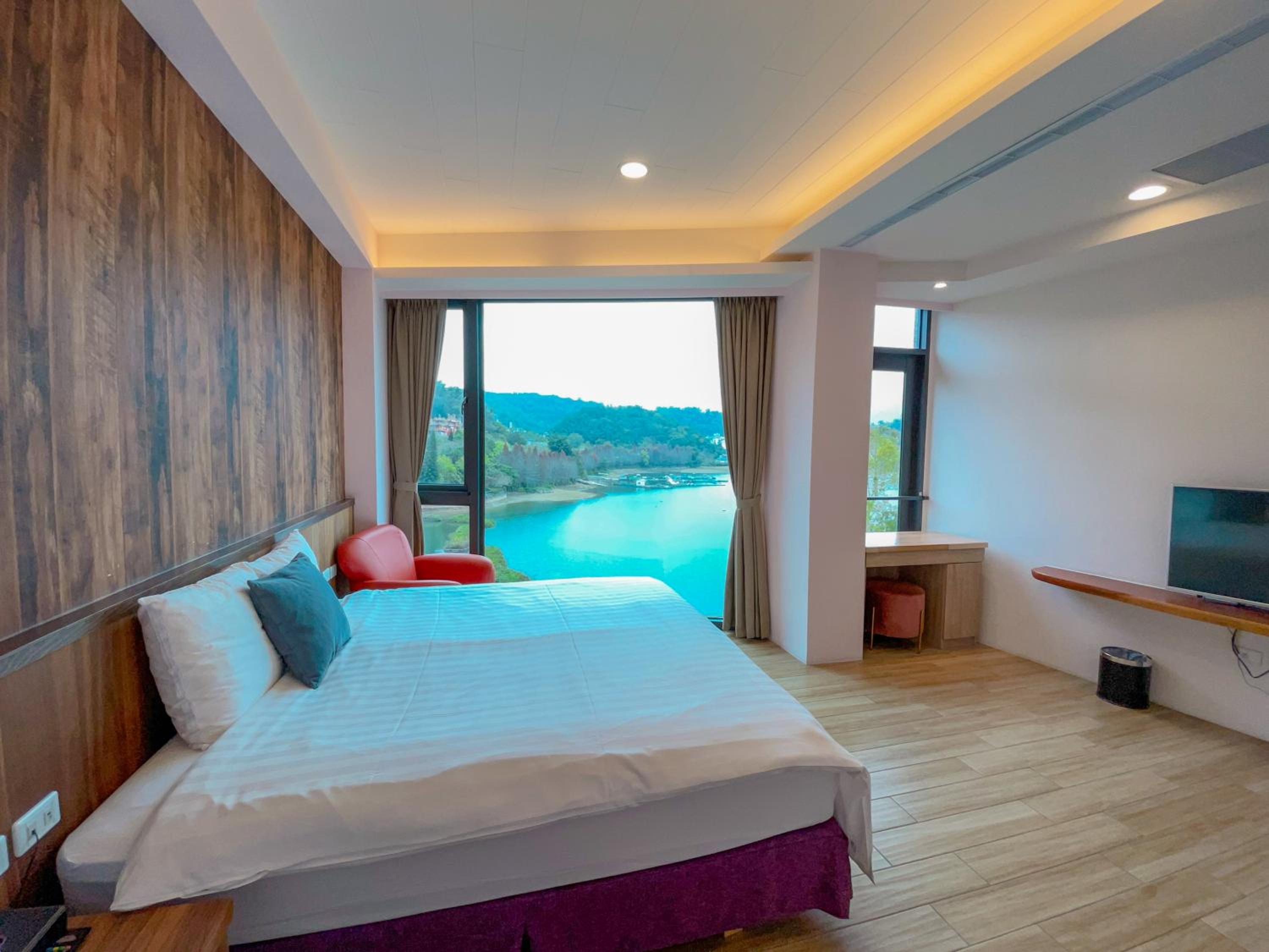 Zhaohong homestay