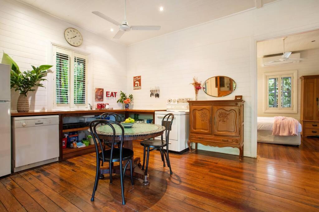 Coco's Cottage in the Byron Bay Hinterland