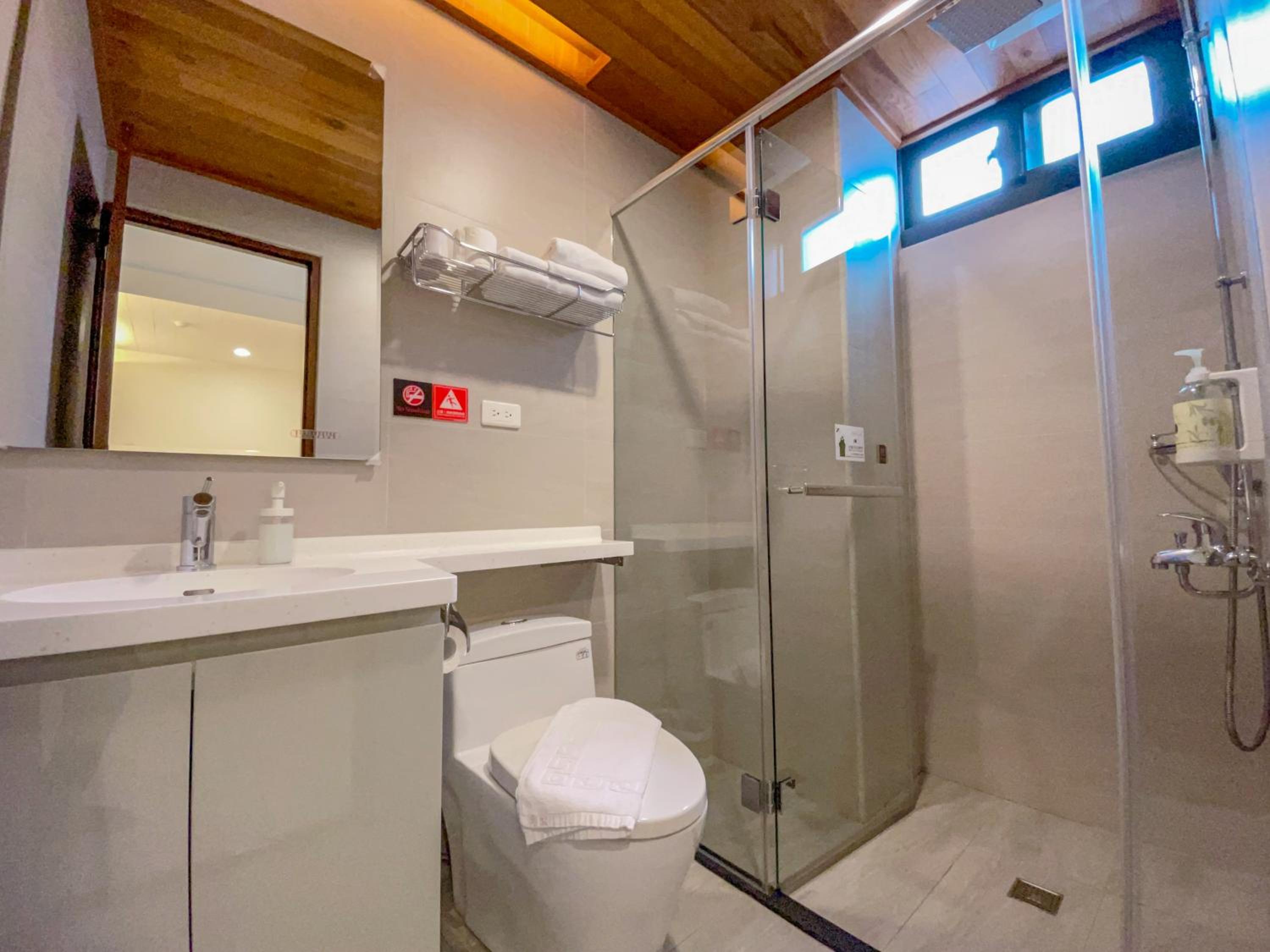 Zhaohong homestay