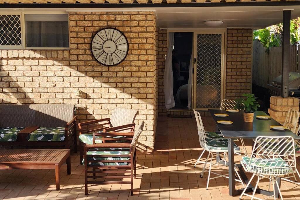 Peaceful Getaway - Stylish, Newly Updated House