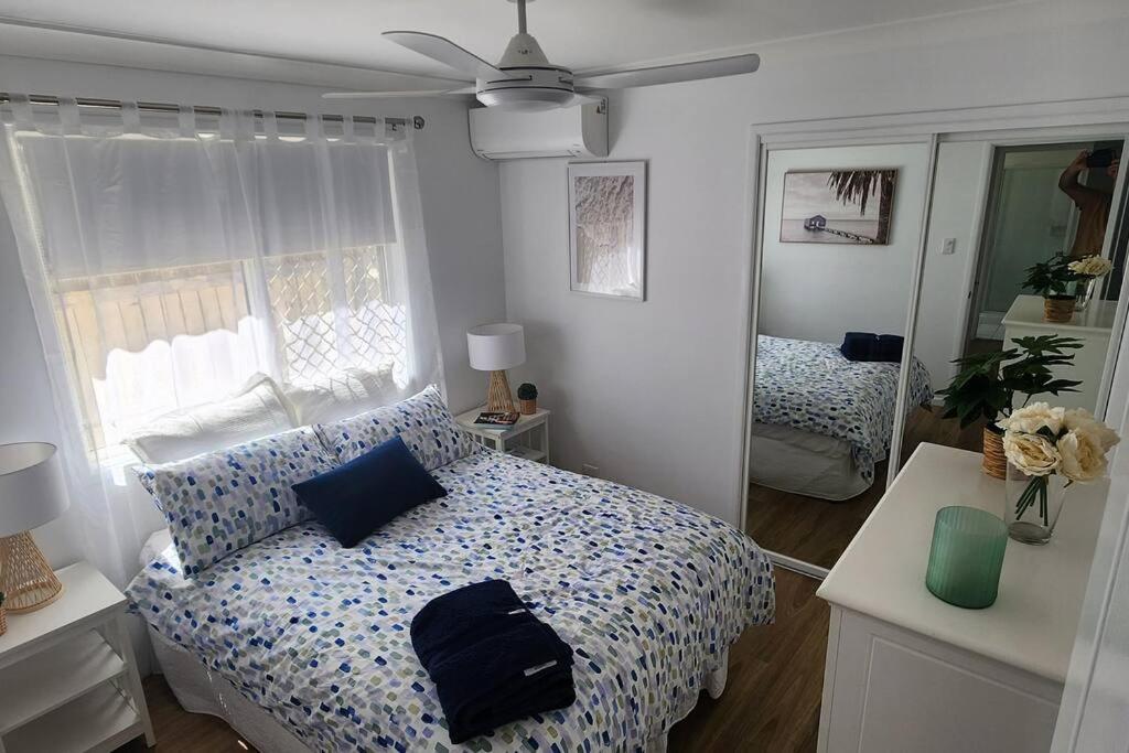 Peaceful Getaway - Stylish, Newly Updated House