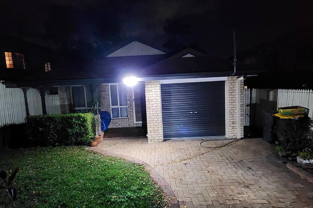 Peaceful Getaway - Stylish, Newly Updated House