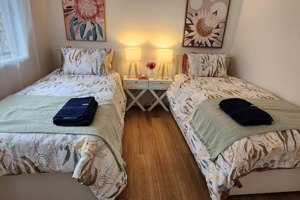Peaceful Getaway - Stylish, Newly Updated House