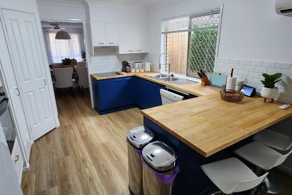 Peaceful Getaway - Stylish, Newly Updated House