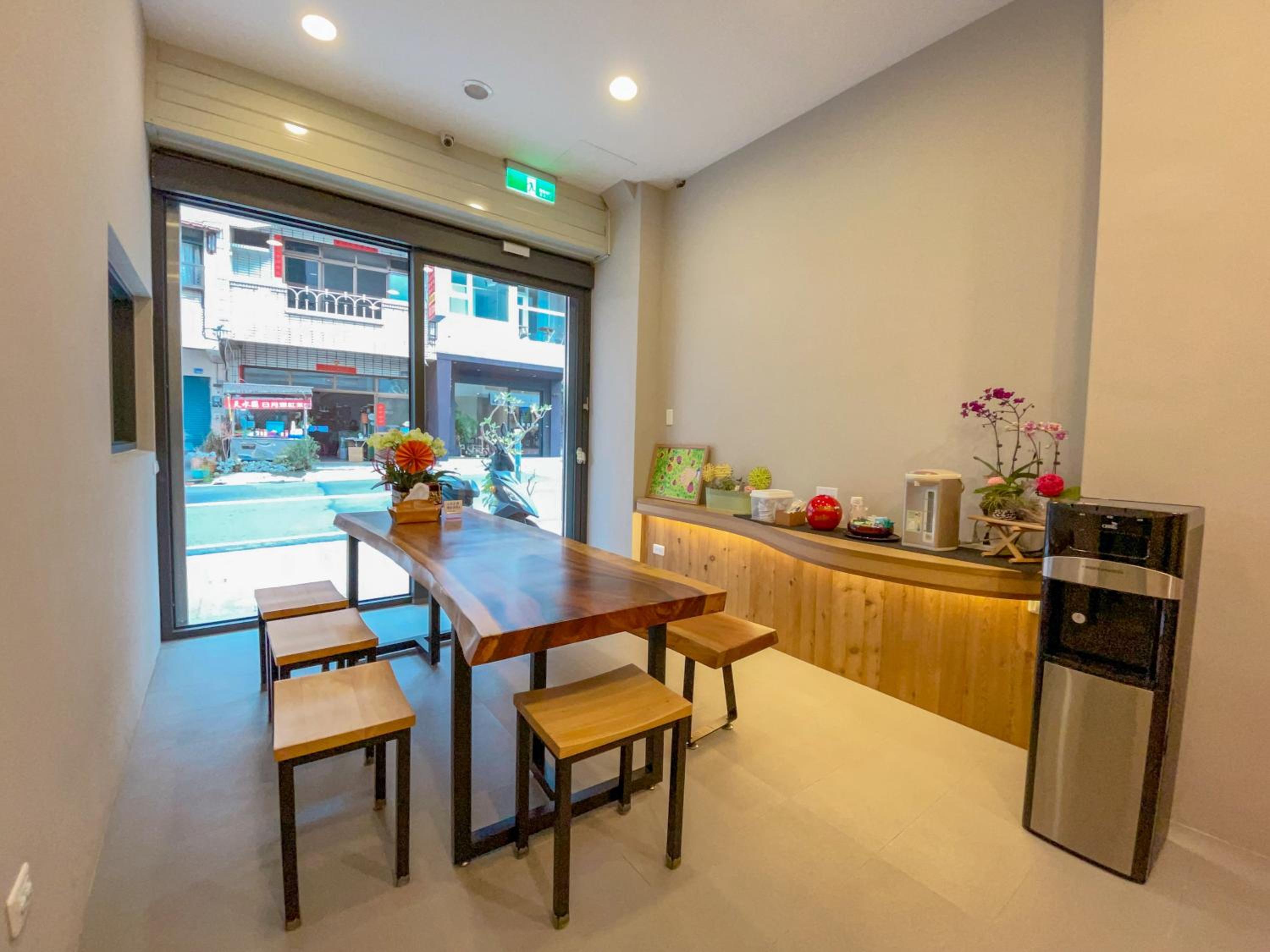 Zhaohong homestay