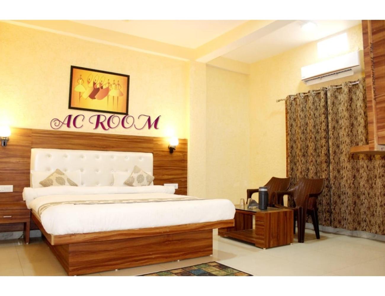Hotel Shivalay, Pachmarhi view 4