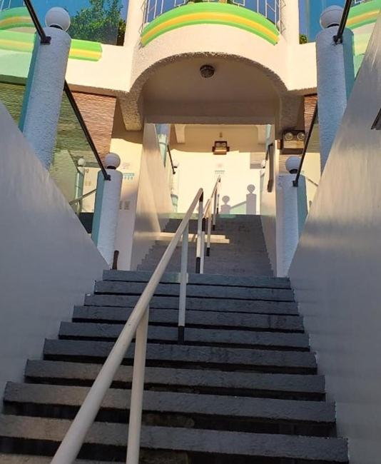Turtle Inn Resort